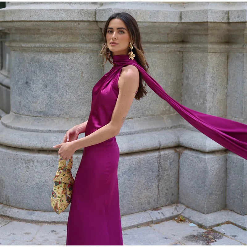 Elegant Satin Halter Dress – Backless Party Gown