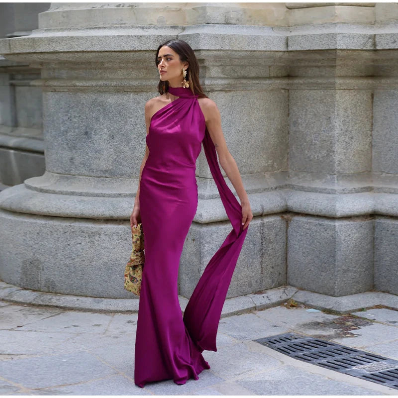 Elegant Satin Halter Dress – Backless Party Gown